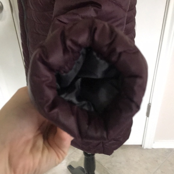 New Balance long jacket, size M - Picture 6 of 10